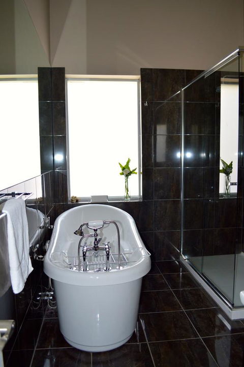 Little River Bed And Breakfast - Accommodation Mount Tamborine 32