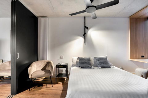 Stylish Apartment In Unique Church Development - Accommodation Mount Tamborine 2
