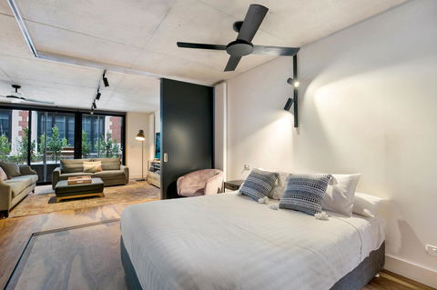 Stylish Apartment In Unique Church Development - Accommodation Mount Tamborine 10