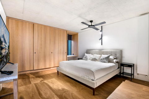 Stylish Apartment In Unique Church Development - Accommodation Mount Tamborine 13