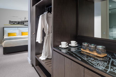 Peppers Docklands - Accommodation Mount Tamborine 23