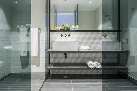 Peppers Docklands - Accommodation Mount Tamborine 6