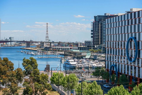 Peppers Docklands - Accommodation Mount Tamborine 3