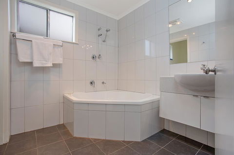 Hamilton Townhouse Motel - Accommodation Mount Tamborine 18
