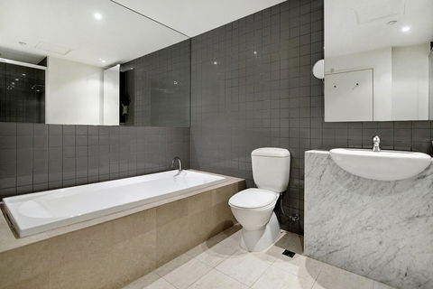 ULTIQA Little Collins (located At The Hero Apartment Building) - Accommodation Mount Tamborine 18