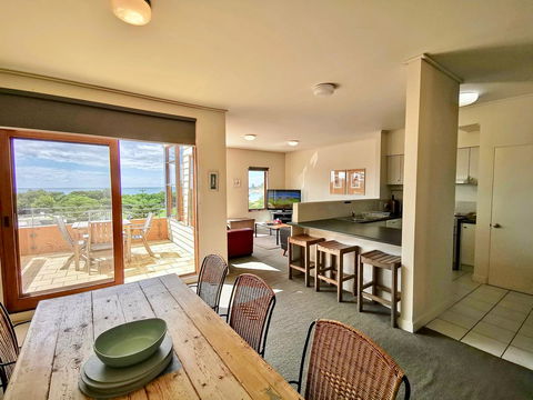 Lornebeach Apartments - Accommodation Mount Tamborine 1