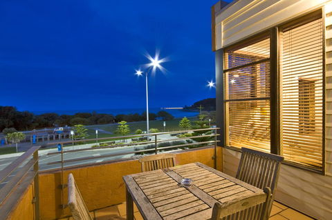 Lornebeach Apartments - Accommodation Mount Tamborine 2