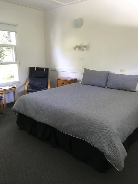 Gipsy Point Lodge & Cottages - Accommodation Mount Tamborine 10