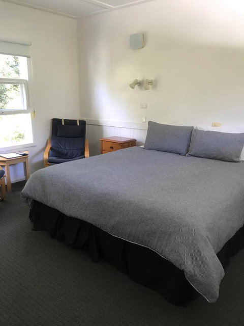 Gipsy Point Lodge & Cottages - Accommodation Mount Tamborine 1