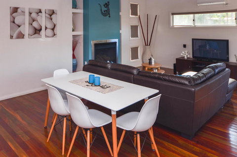 Blue Ridge Retreat - Accommodation Mount Tamborine 2