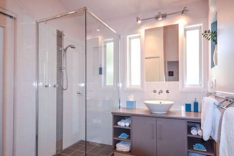 Blue Ridge Retreat - Accommodation Mount Tamborine 6