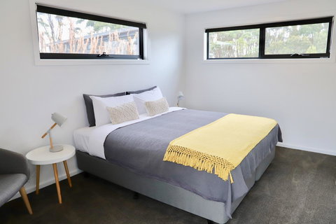 By Moonlight - Accommodation Mount Tamborine 3