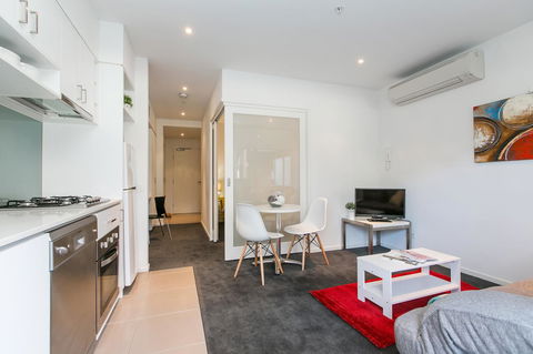 Complete Host The River Apartments - Accommodation Mount Tamborine 7