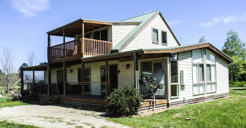 Beechworth Cedar Cottages - Accommodation Mount Tamborine 0