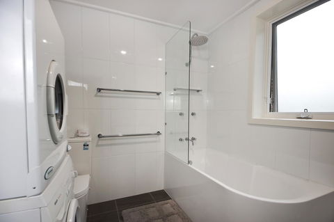 Maisonettes Falls Creek - Accommodation Mount Tamborine 9