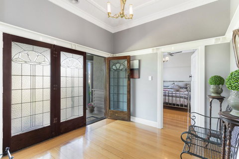 HogmortHomes Neale Street - Accommodation Mount Tamborine 7