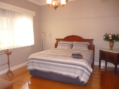 HogmortHomes Neale Street - Accommodation Mount Tamborine 2