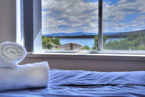 The Blue House - Accommodation Mount Tamborine 1