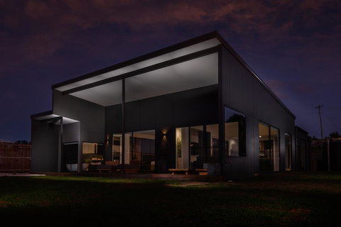 The Cove Tasmania - Accommodation Mount Tamborine 0