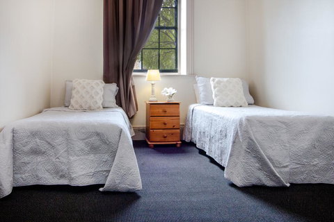 The Globe Hotel, Rylstone - Accommodation Mount Tamborine 3