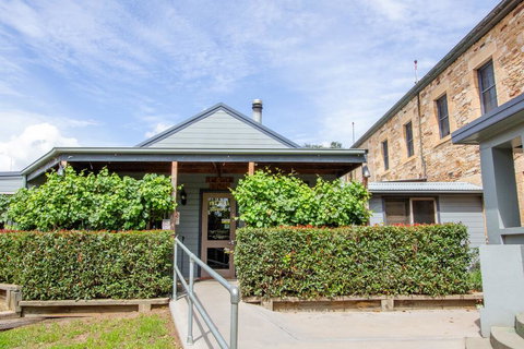 The Globe Hotel, Rylstone - Accommodation Mount Tamborine 1