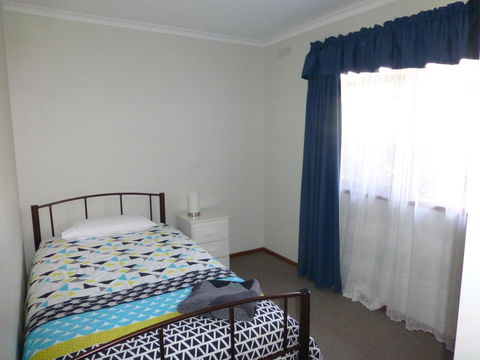 The Golf Getaway - Accommodation Mount Tamborine 2