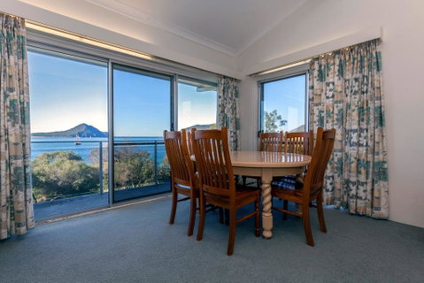 The Helm, Unit 5, 22 Voyager Close - Accommodation Mount Tamborine 3