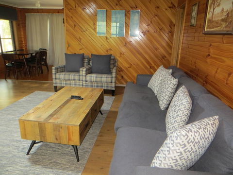 The Hideout - Accommodation Mount Tamborine 1