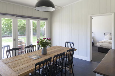 The Manse On Ebden - Accommodation Mount Tamborine 3