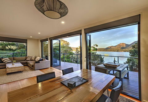 The Moorings - Accommodation Mount Tamborine 1