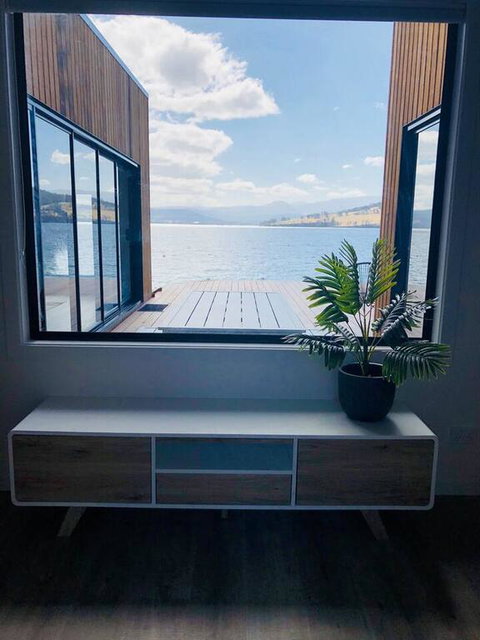 The Nebraska Retreat - Accommodation Mount Tamborine 3