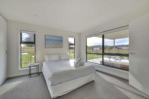 The Pines 1 - Accommodation Mount Tamborine 1