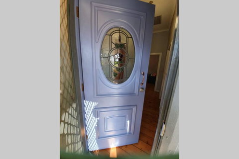 The Pool House - Accommodation Mount Tamborine 3