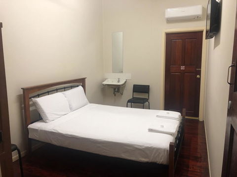 The Prince Of Wales - Accommodation Mount Tamborine 1