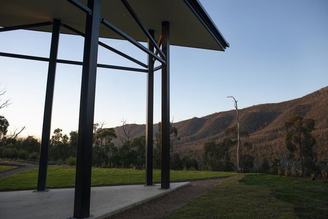 The Retreat - Accommodation Mount Tamborine 1