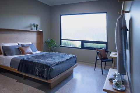 The Retreat - Accommodation Mount Tamborine 2