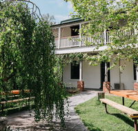 The Robin Hood Inn - Accommodation Mount Tamborine