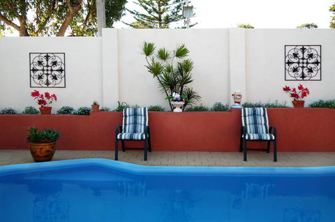 The Spanish Retreat And BnB - 24 Hrs - Accommodation Mount Tamborine 3