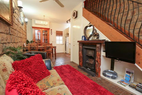 The Stable On Olive - Accommodation Mount Tamborine 3