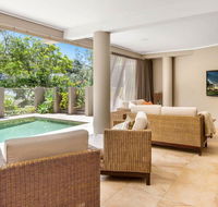 The Stanwell Beach Glass House - beach  pool - Accommodation Mount Tamborine