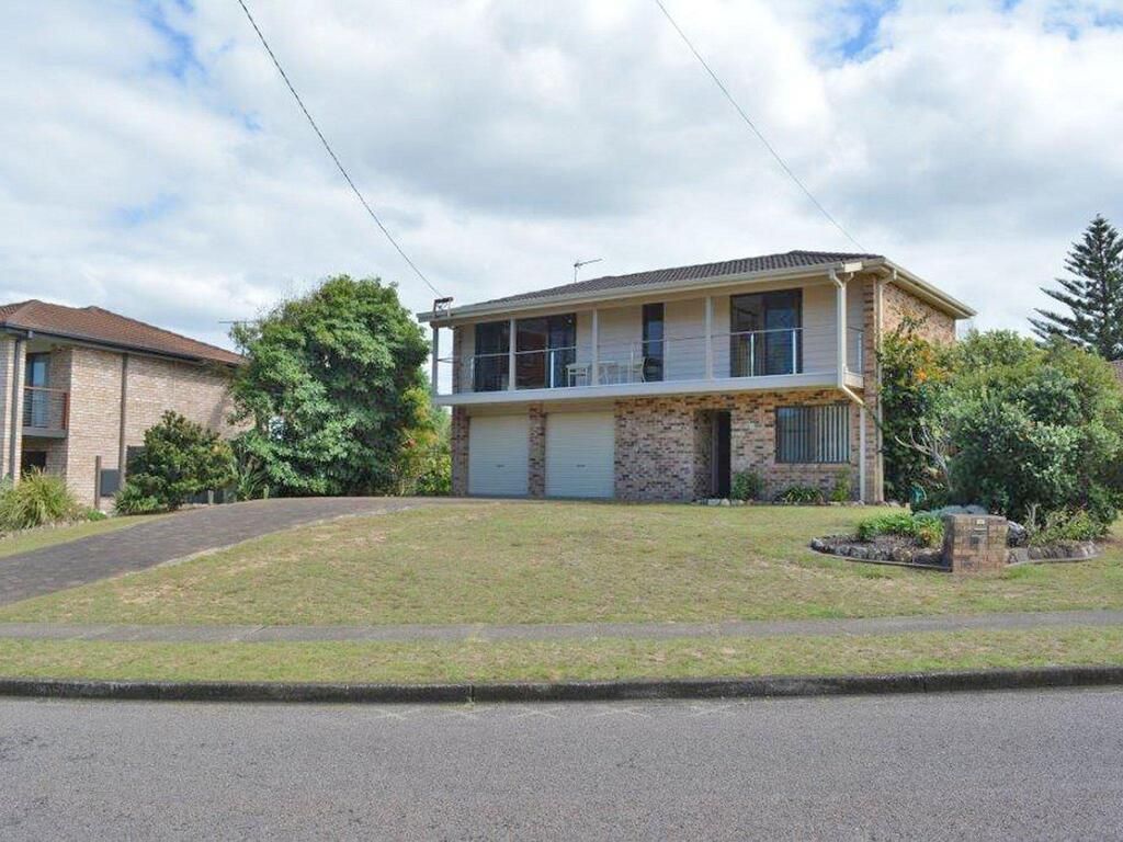 One Mile Beach NSW Accommodation Mount Tamborine