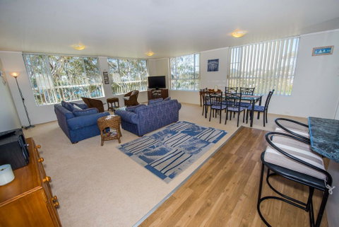Thurlow 13/2 - Accommodation Mount Tamborine 2