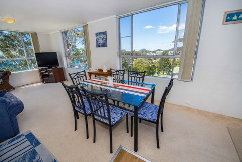 Thurlow 13/2 - Accommodation Mount Tamborine 3