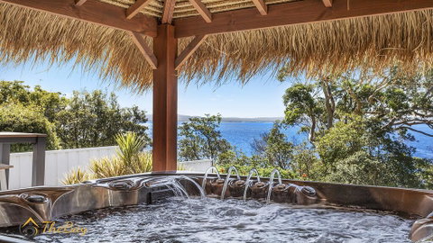 Thurlow Avenue 28 - Ripple Cove - Accommodation Mount Tamborine 0