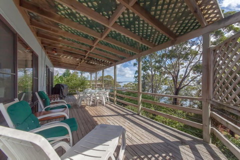 Thurlow Avenue, 48 - Accommodation Mount Tamborine 0