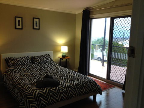 Top Of Alex - Amazing Views - Accommodation Mount Tamborine 3