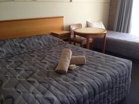 Town Centre Motor Inn - Accommodation Mount Tamborine 2