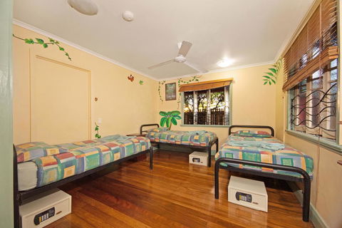 Travellers Oasis - Accommodation Mount Tamborine 3