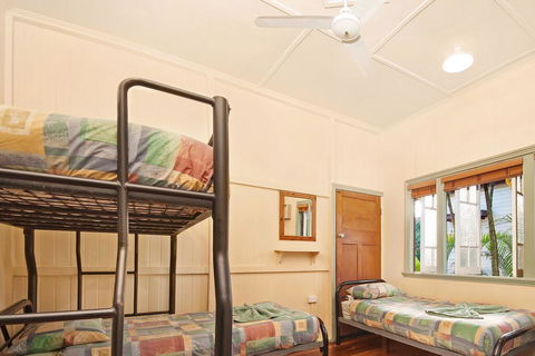 Travellers Oasis - Accommodation Mount Tamborine 1