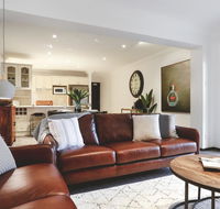 Tre Sorelle Camden - Accommodation Mount Tamborine